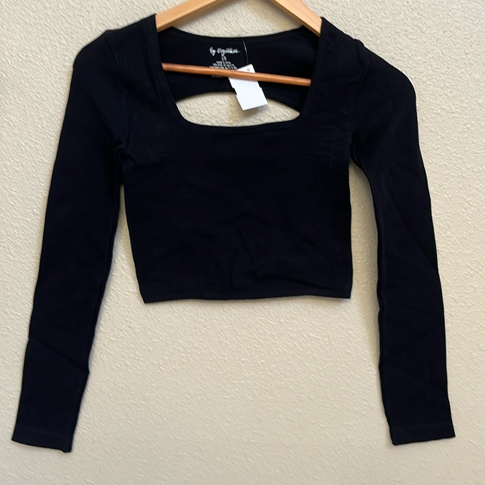 By together women S/M long sleeves tank top- Black -nwt- 92%  nylon 8% spandex